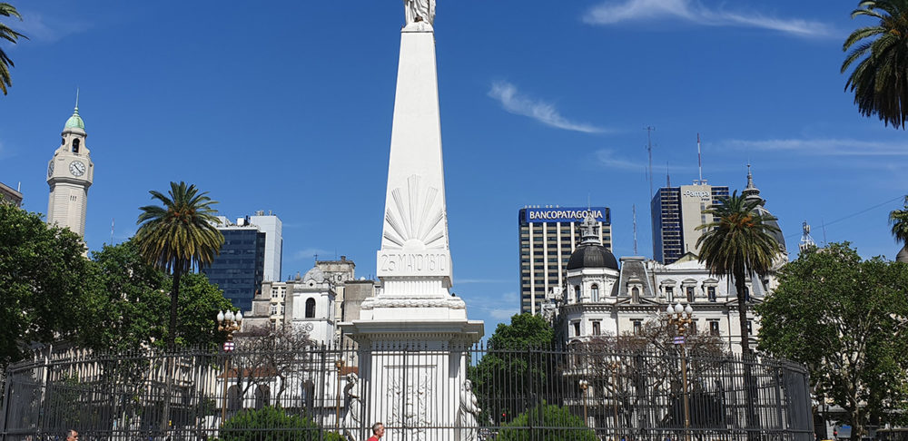 Plaza de Mayo („Platz des Mais/der Mairevolution“) stellt das Herz der argentinischen Hauptstadt Buenos Aires dar.