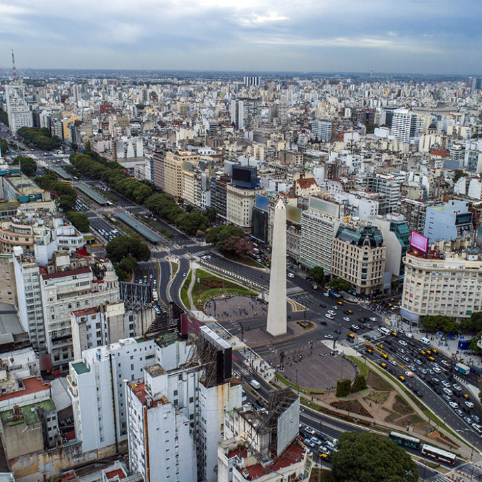 Obelisk von Buenos Aires, Plaza de la República